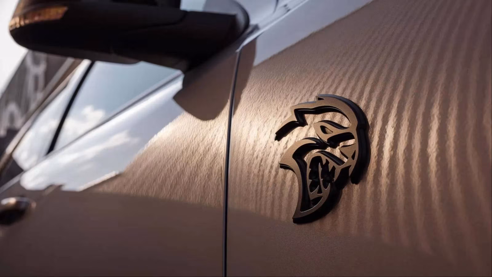 2025-dodge-durango-srt-hellcat-the-ultimate-family-performance-suv-image-0