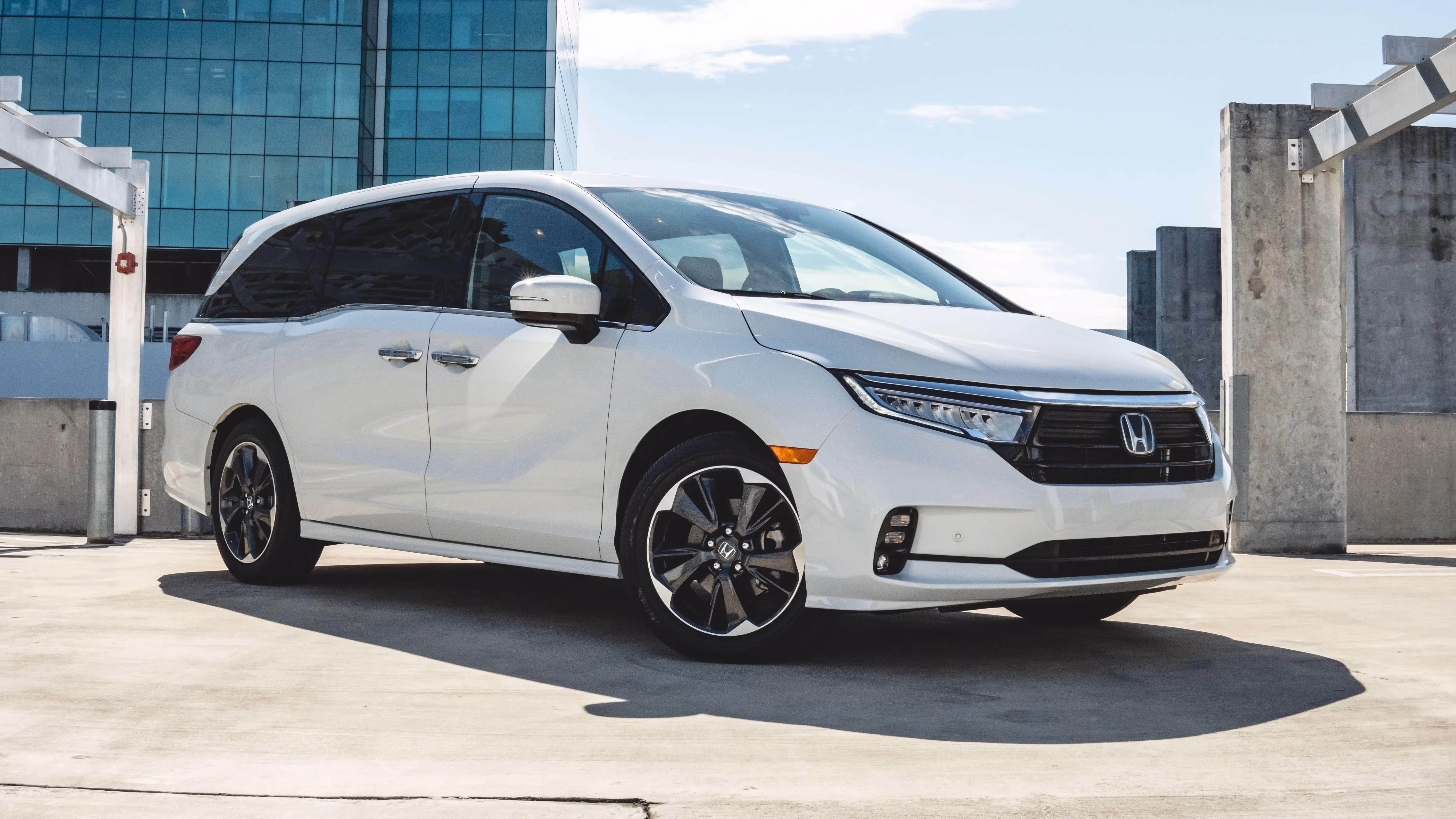my-week-with-the-2021-honda-odyssey-a-minivan-that-surprised-me-image-0